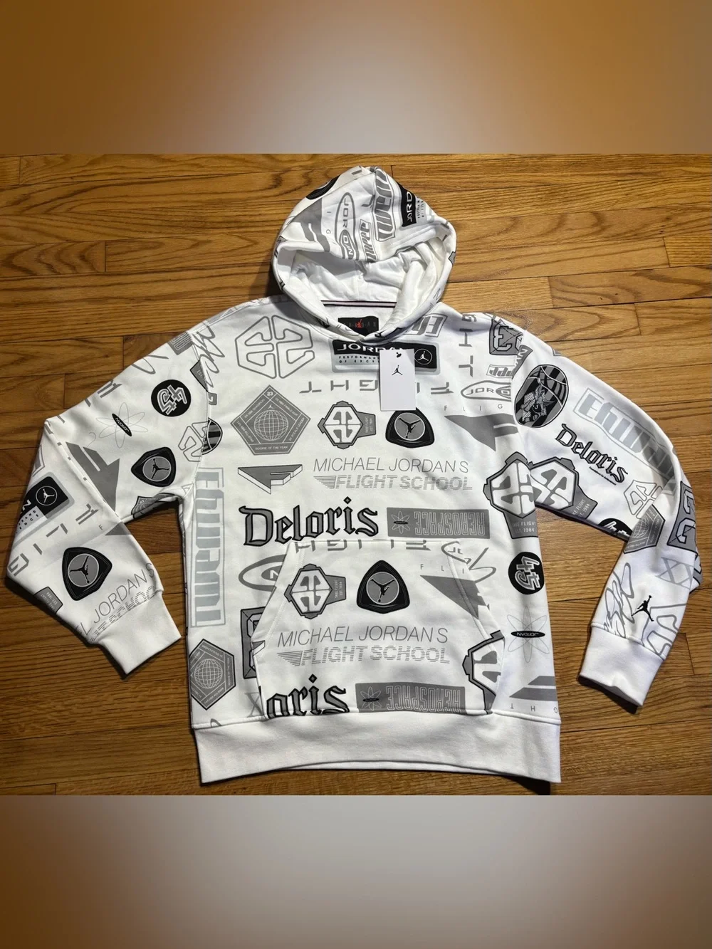 Jordan Essentials Printed Fleece Pullover Hoodie Men’s size Medium new